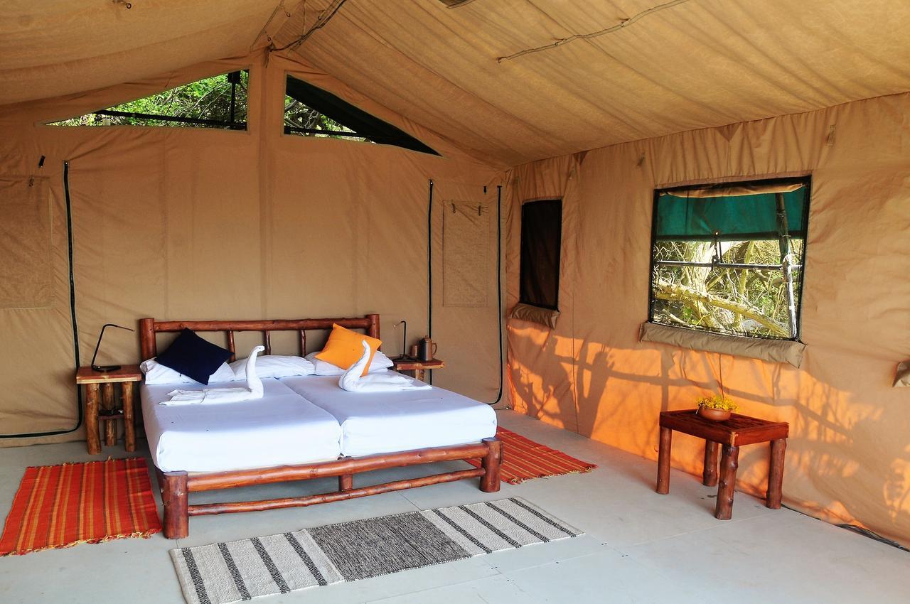 Back Of Beyond Dune Camp Yala Exteriör bild